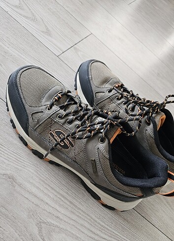 47 numara hiç giyilmedi skechers outdoor