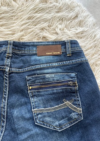 Düğmeli Mavi Kadın Denim Mini Şort - Görsel 3