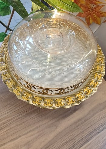 Altın Nakışlı Cam Kapaklı Servis Tabağı - Görsel 6