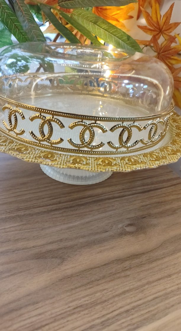 Altın Nakışlı Cam Kapaklı Servis Tabağı - Görsel 3