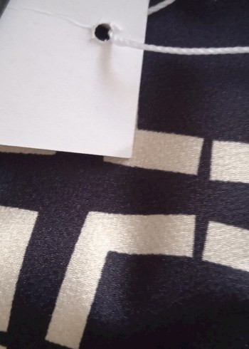 Desenli siyah iri Düğmeli pantolon takım - Görsel 2