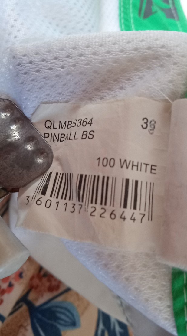 Beyaz Baskılı  erkek şort. - Görsel 4