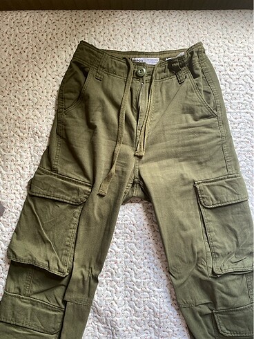 Bershka kargo pantolon