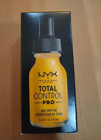 nyx total control pro drop fondöten 