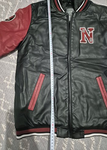 LCW Kids Siyah Kapüşonlu Deri Görünümlü Erkek Mont - Görsel 6