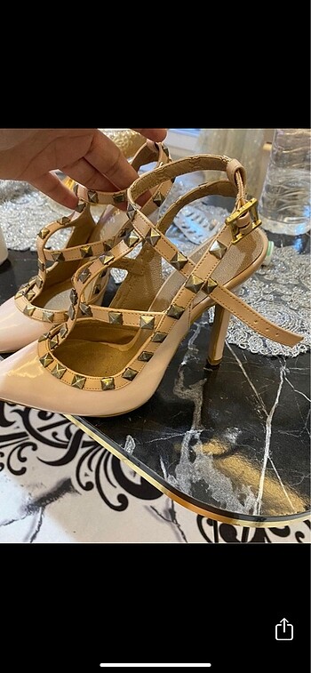 Stiletto Valentine