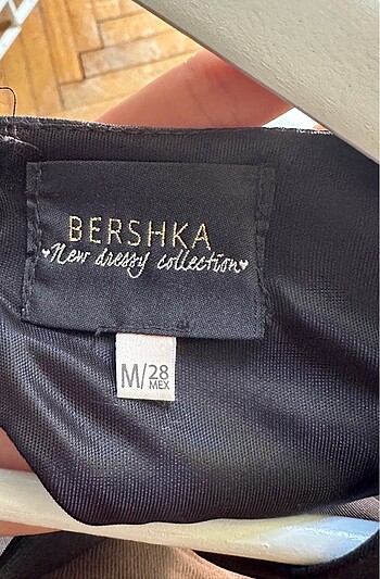 m Beden Bershka elbise