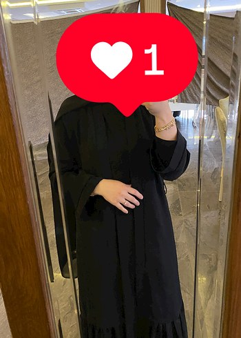 Siyah dip tarafı taşlı abaya