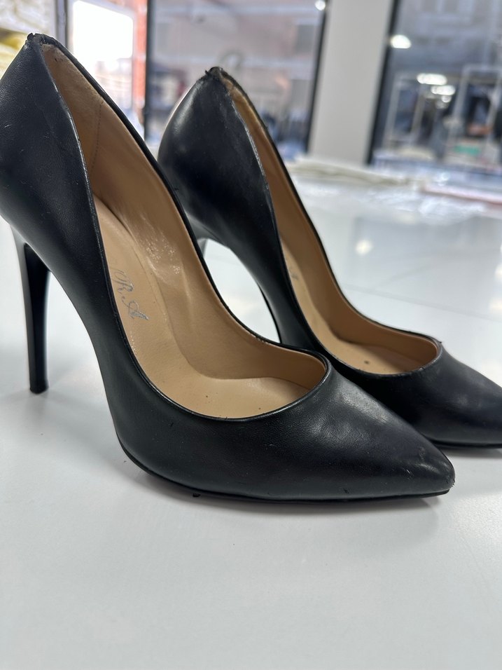 Siyah Deri Stiletto Topuklu Kadın Ayakkabı - Görsel 3