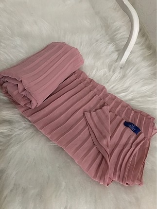 toz pembe pliseli şal