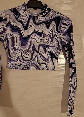 Lila Crop