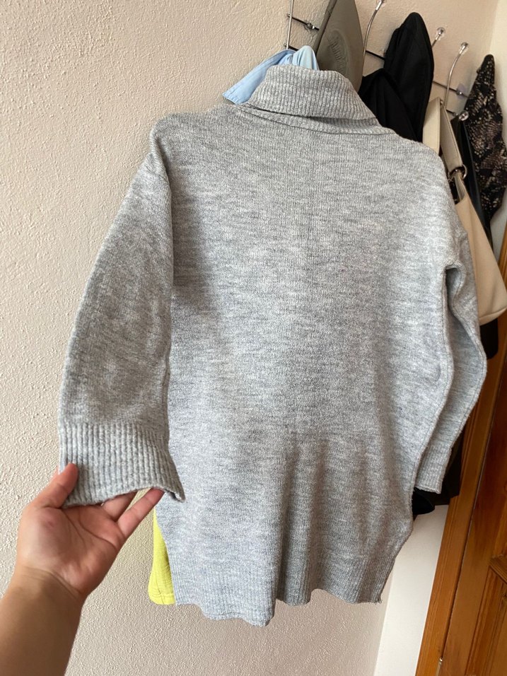 Gri Kadın Boğazlı Triko Kazak - Görsel 4