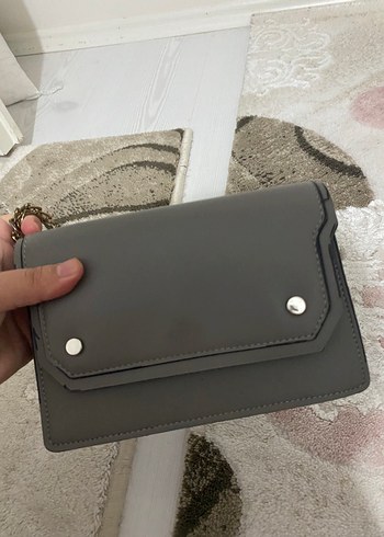 Gri Deri Zincir Detaylı Kadın Çanta - Görsel 2