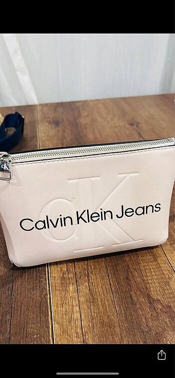Beden Calvin klein çanta
