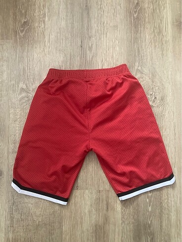 9 Yaş Beden H&M HENNES MARVEL SERİSİ ÖRÜMCEK ADAM ŞORT