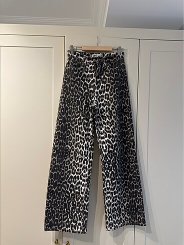 Leopar jean