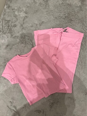 Milla pembe takım