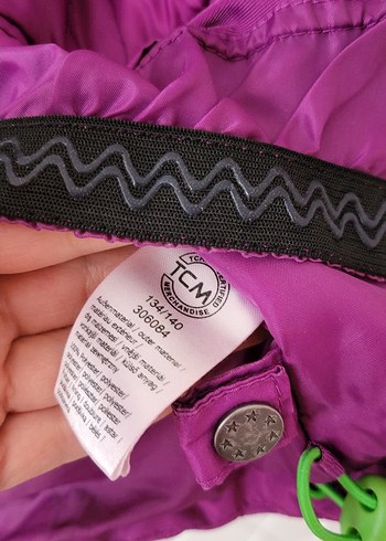 Mor Kapüşonlu Fermuarlı Kız Montu - Görsel 6