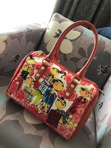 Love Moschino