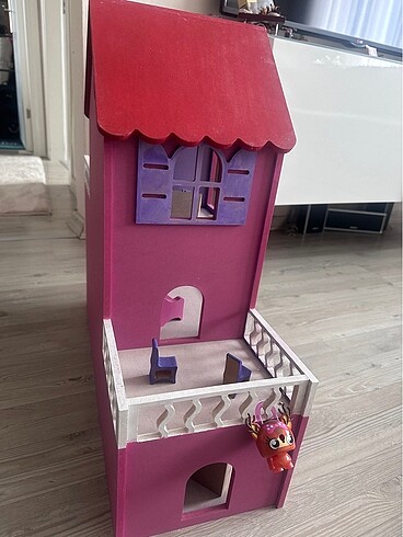  Beden Renk Ahşap oyun evi
