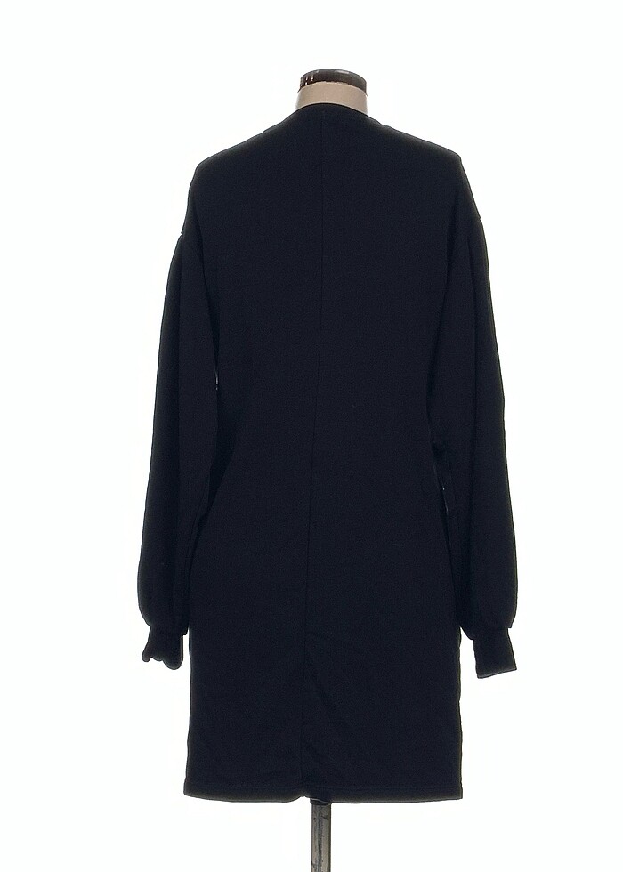 Bershka Kısa Elbise %70 İndirimli. - Görsel 3