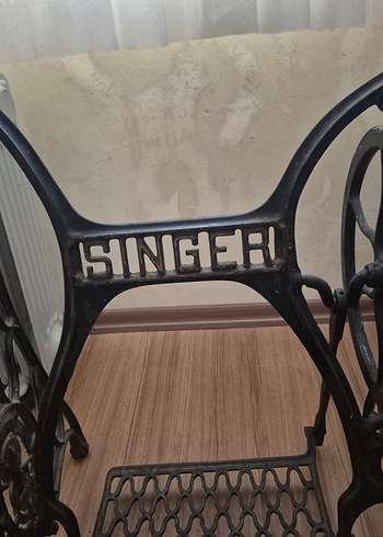 Singer Parlak Siyah Singer Dikiş Makinesi Ayağı