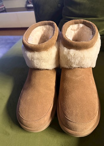 Ugg 40