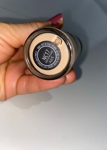 MAC Studio Fix Fondöten - Görsel 2