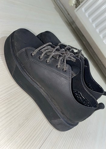 Kadın spor ayakkabı - Görsel 2