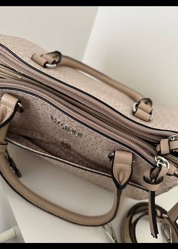 Desenli Guess Bej Deri Kadın Omuz Çantası - Görsel 9