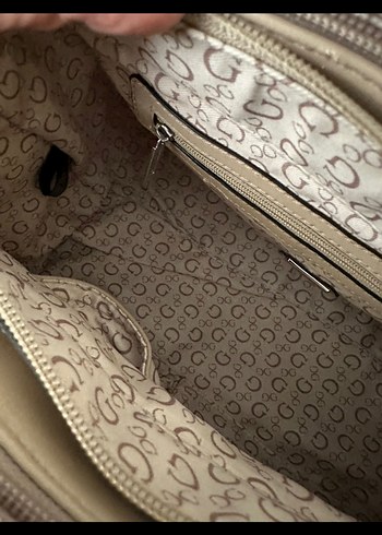 Desenli Guess Bej Deri Kadın Omuz Çantası - Görsel 3