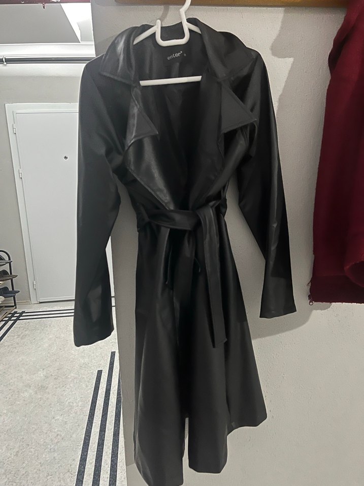 Siyah Deri Uzun Kadın Kaban - Görsel 2