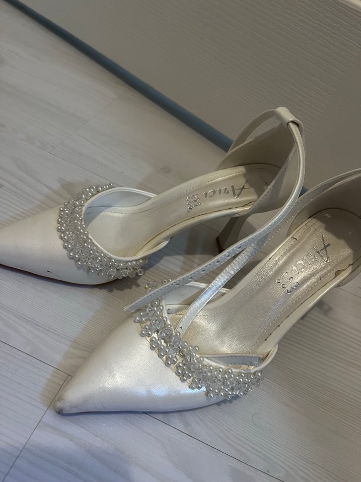İnci Detaylı Beyaz Stiletto Gelin Ayakkabısı - Görsel 4