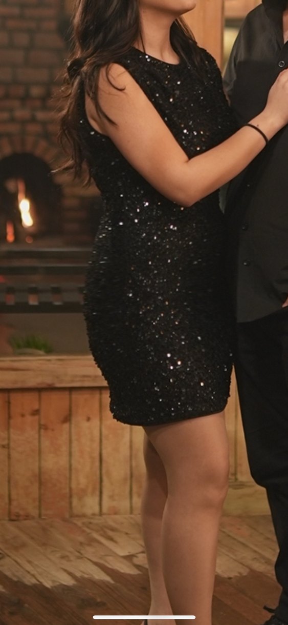 Siyah Pul Payetli Yüksek Yakalı Mini Elbise - Görsel 2