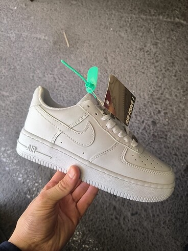 Diğer İTHAL nike air force
