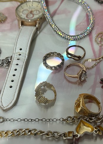 Zincir Detaylı Altın Renkli Moda Aksesuarları - Görsel 2