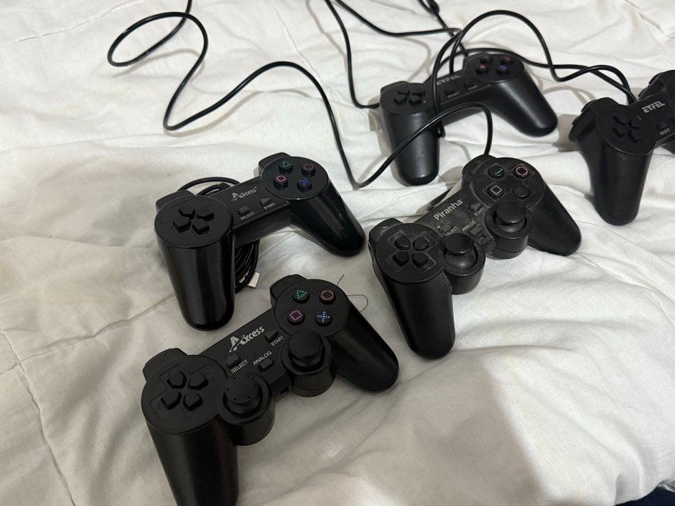 Siyah Kablolu Oyun Kolları Seti - Görsel 2