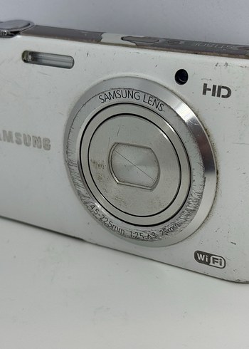 Beyaz Samsung Dijital Kamera - Görsel 2