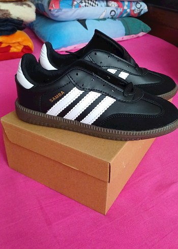 Adidas Siyah Kadın Spor Ayakkabı Velcro
