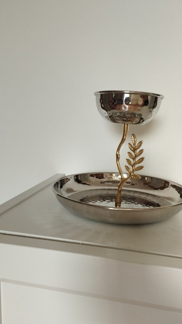 Altın Renkli Çağdaş Desenli Tabak - Görsel 5