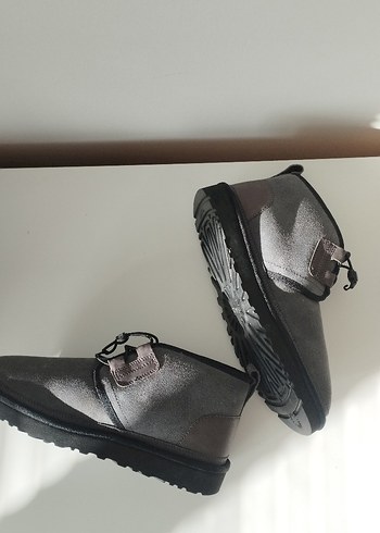 UGG Gri Süet ERKEK Bot - Görsel 4