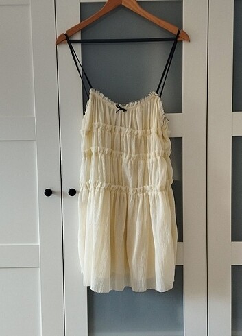 ZARA FİYONKLU DOKULU ELBİSE 