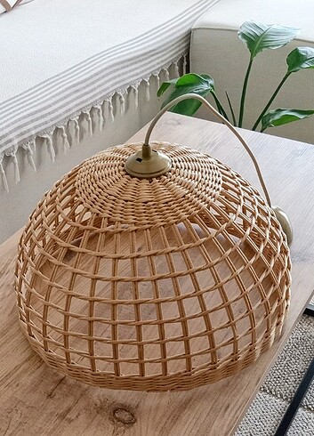 Rattan avize