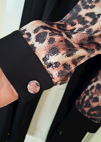 Leopar Desenli Kemerli Kadın Takım - Görsel 4