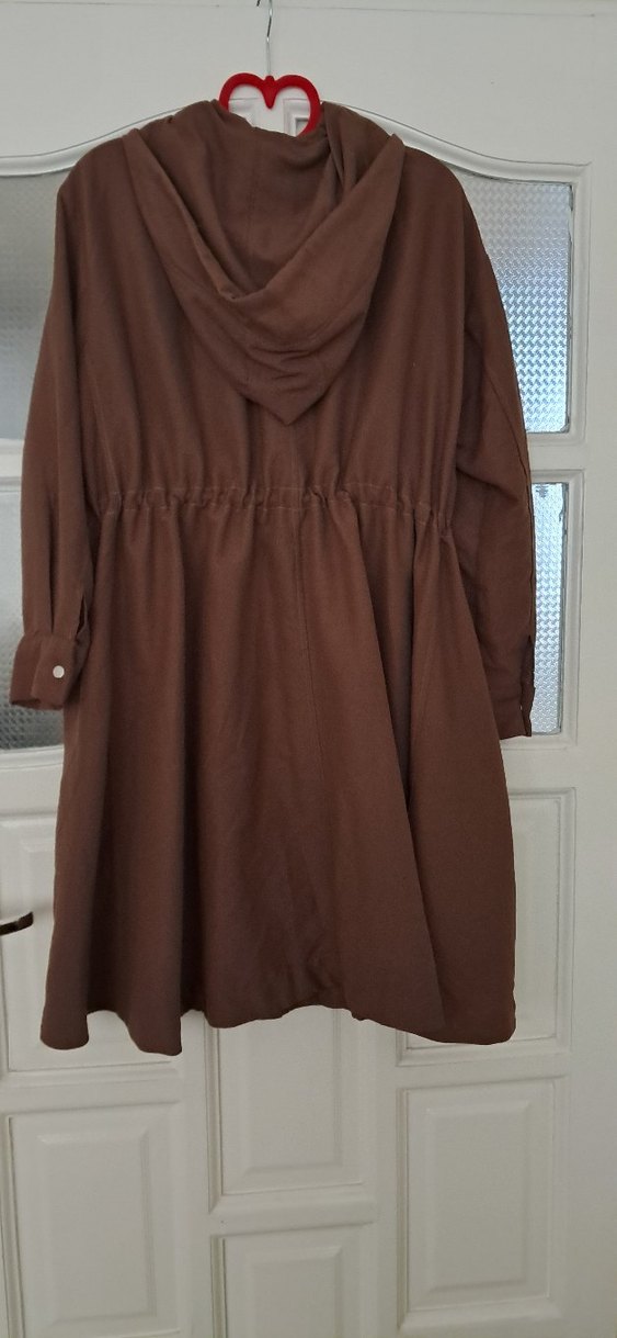 Kahverengi Uzun Keten Kadın Trençkot - Görsel 3