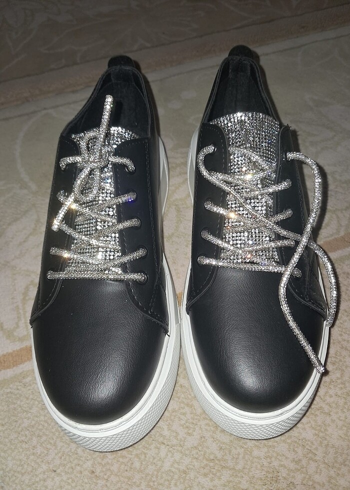 Spor ayakkabı - Görsel 2