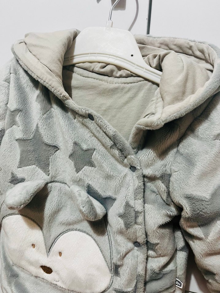 Kapüşonlu Gri Erkek Çocuk Kürklü Mont - Görsel 3