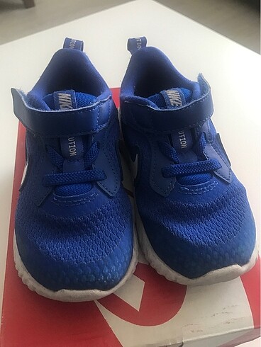 orijinal nike çocuk ayakkabısı (23,5 numara)