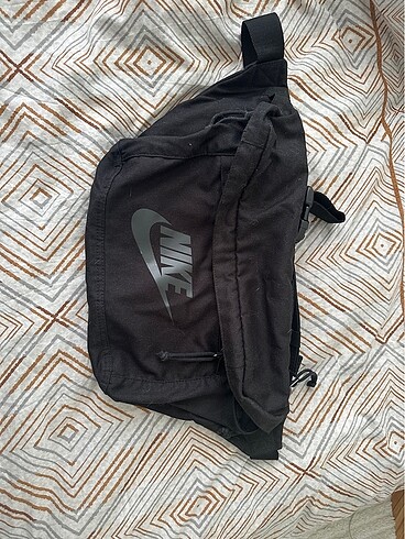 Nike çanta