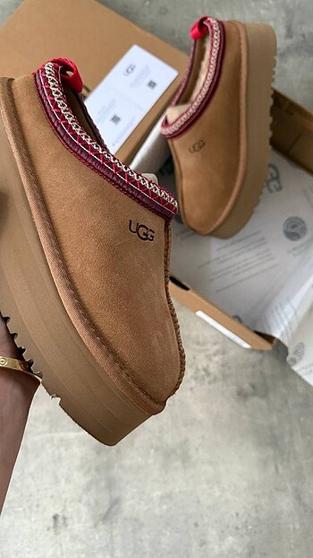 Ugg Ugg TAZZ